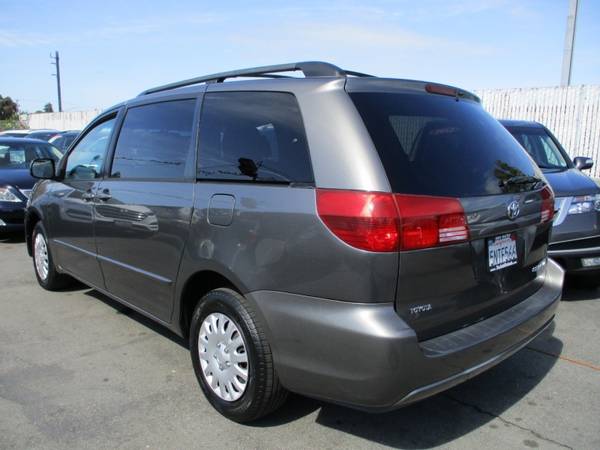 2005 Toyota Sienna ONE-OWNER LOW MILES - - by for sale in San Mateo, CA – photo 6