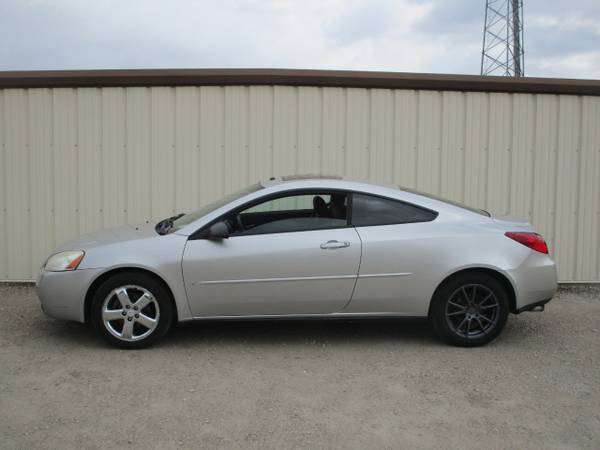 2006 Pontiac G6 GT Coupe - - by dealer - vehicle for sale in Wilmington, OH – photo 3