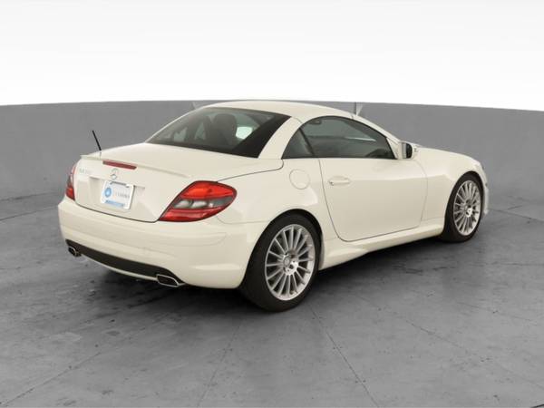 2011 Mercedes-Benz SLK-Class SLK 300 Roadster 2D Convertible White -... for sale in Cleveland, OH – photo 11
