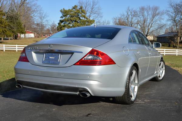 2011 Mercedes-Benz CLS550 AMG - cars & trucks - by dealer - vehicle... for sale in Kansas City, MO – photo 3