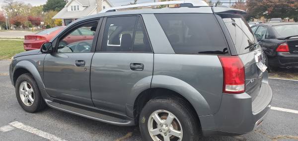 06 SATURN VUE - AUTO, ONLY 152K MI. 2 OWNER, AUX CORD, RUNS GREAT! -... for sale in Miamisburg, OH – photo 4