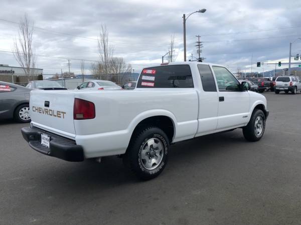 2002 Chevrolet S-10 Ext Cab 3Dr 4WD 143,000 Miles V6 Auto Air - cars... for sale in Longview, OR – photo 2