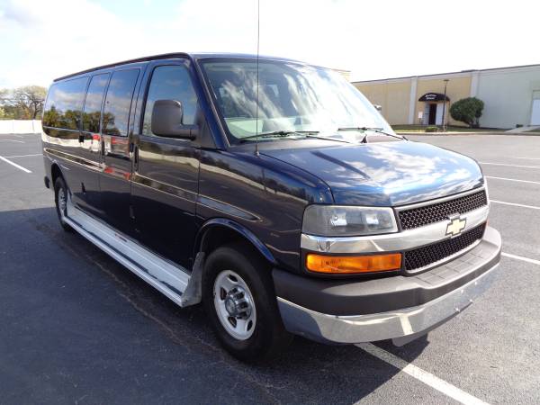 2011 CHEVROLET EXPRESS LT 3500 EXT. 15-PASSENGER! WITH ONLY 70K MILES! for sale in PALMYRA, NJ – photo 4