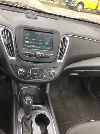 2018 Chevy Malibu for sale in Missoula, MT – photo 9