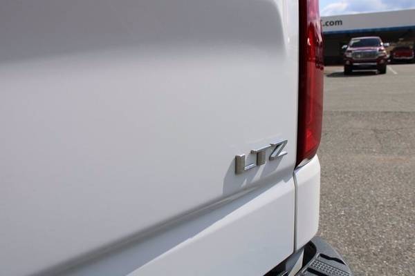 2019 Chevy Chevrolet Silverado 1500 LTZ pickup White for sale in Boone, NC – photo 14