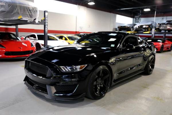 2016 Ford Shelby GT350 Base GUARANTEE APPROVAL! for sale in STATEN ISLAND, NY – photo 12