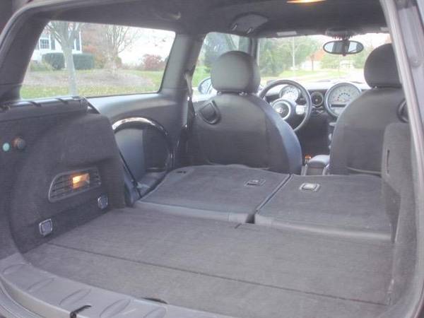 2010 Mini Cooper Clubman S - 6 Speed/Leather/Bluetooth/Xenons/Clean... for sale in Bethlehem, PA – photo 24