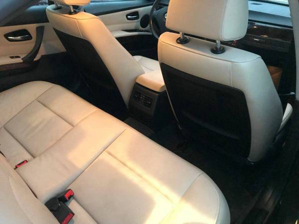 BMW 328 XDRIVE, SUPER CLEAN, JUST SERVICED, GORGEOUS COLOR COMBO! for sale in Attleboro, NY – photo 12