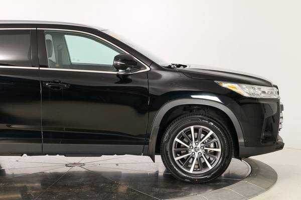 2019 TOYOTA HIGHLANDER XLE V6 AWD!!! LIFETIME WARRANTY, CLEAN... for sale in Knoxville, TN – photo 6