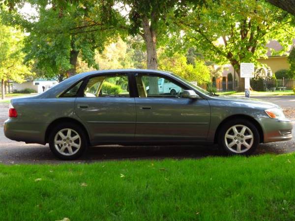 2004 Toyota Avalon 4dr Sdn XLS w/Bench Seat***All Credit Welcome***... for sale in Garden City, OR – photo 4
