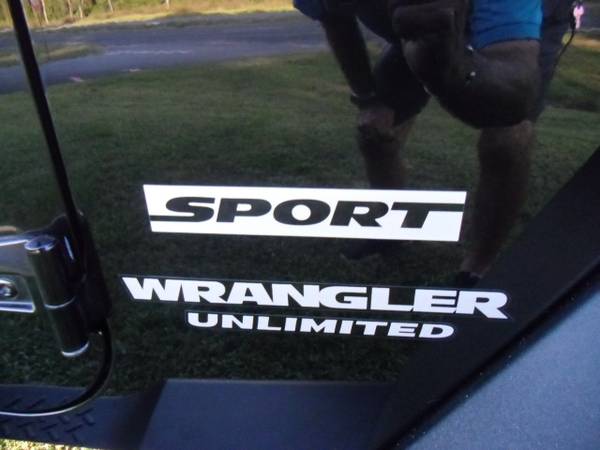 2015 JEEP WRANGLER SPORT UNLIMITED - cars & trucks - by dealer -... for sale in Ocala, FL – photo 4