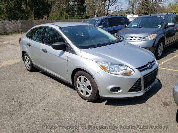 2012 Ford Focus 4dr Sedan S Silver - - by dealer for sale in Woodbridge, District Of Columbia – photo 2