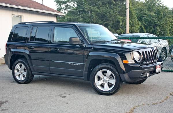 2015 Jeep Patriot Latitude ONLY 57k miles! - cars & trucks - by... for sale in Fishkill, NY – photo 2