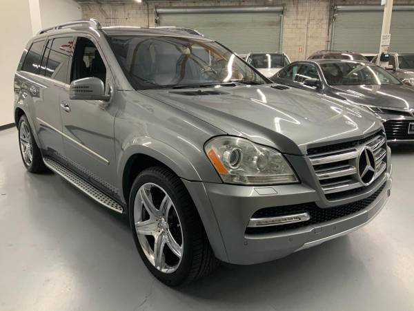 2011 Mercedes-Benz GL-Class GL 550 4MATIC Quick Easy Experience! -... for sale in Fresno, CA – photo 5