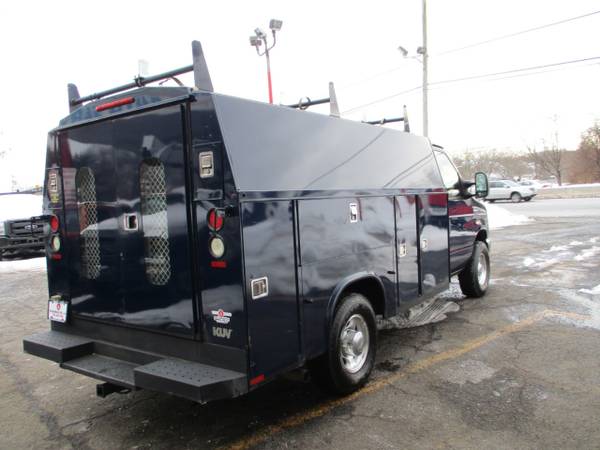 2011 Ford Econoline Commercial Cutaway E-350 ENCLOSED UTILITY BODY for sale in south amboy, VT – photo 4