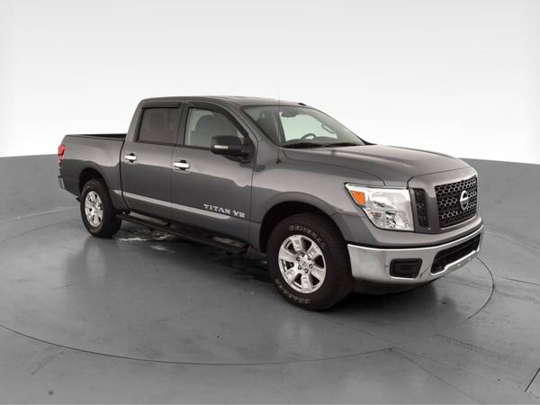 2019 Nissan Titan Crew Cab SV Pickup 4D 5 1/2 ft pickup Gray -... for sale in Albuquerque, NM – photo 15