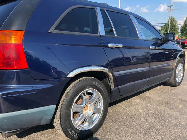Accident Free! 2006 Chrysler Pacifica! Low Miles! Loaded! for sale in Ortonville, OH – photo 11