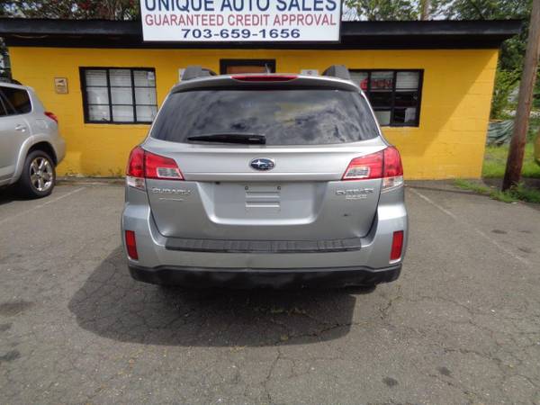 2011 SUBARU OUTBACK LIMITED AWD ( EXCELLENT ) ) - cars & trucks - by... for sale in Upperville, VA – photo 5