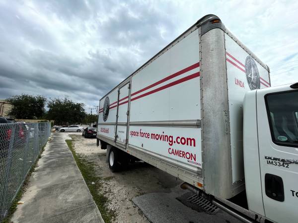 2012 international 26 ft box truck only21k negotiable - cars & for sale in Miami, FL – photo 3