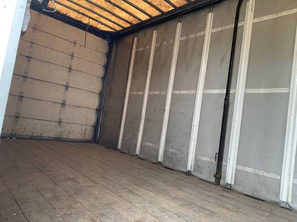 Freightliner w/curtain side box for sale in Ferndale, WA – photo 7