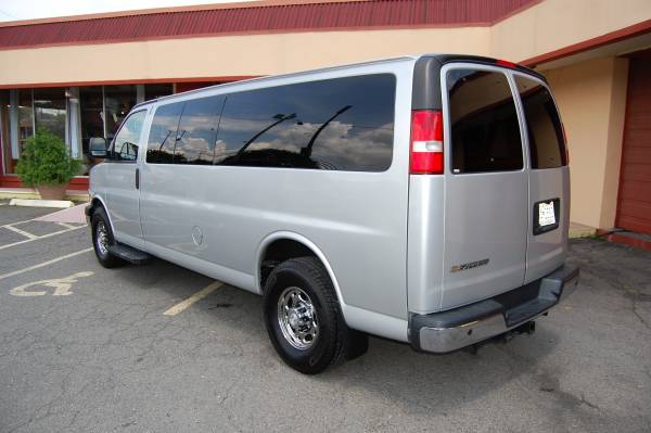 VERY NICE LT PACKAGE 9 PASSENGER CONVERSION VAN....UNIT# 9-1749T for sale in Charlotte, NC – photo 4