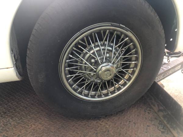 ** 1971 Jaguar XJ6 - cars & trucks - by owner - vehicle automotive... for sale in McDonough, GA – photo 9