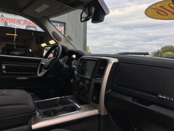 2016 Ram 2500 Laramie Crew Cab Black Leather! for sale in NIADA CERTIFIED PRE-OWNED! 5-STAR REVIEW, NY – photo 9