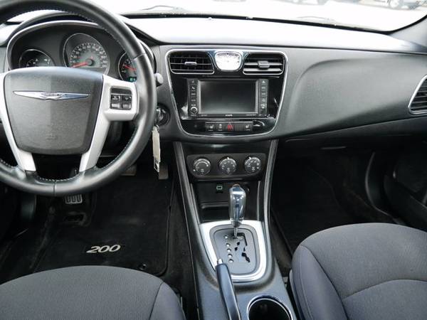 2014 Chrysler 200 Touring - - by dealer - vehicle for sale in Cambridge, MN – photo 16