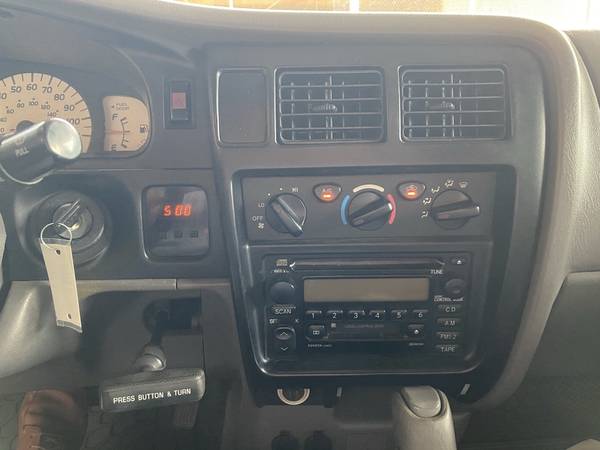 2004 TOYOTA TACOMA PRERUNNER V6 DOUBLE CAB - LOW MILES!!! - cars &... for sale in Honolulu, HI – photo 11