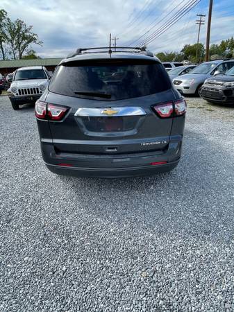 2014 Chevy Traverse LS 3rd Row Very Nice! - - by for sale in Marion, NC – photo 4