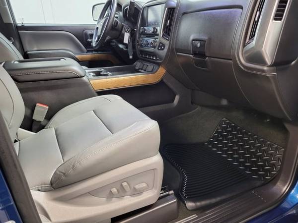 2018 Chevrolet Silverado 1500 LTZ - - by dealer for sale in San Antonio, TX – photo 11