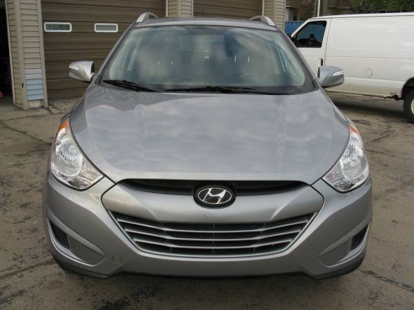 2012 Hyundai Tucson GLS AWD XM HITCH 95K - - by dealer for sale in South Bend, IN – photo 8