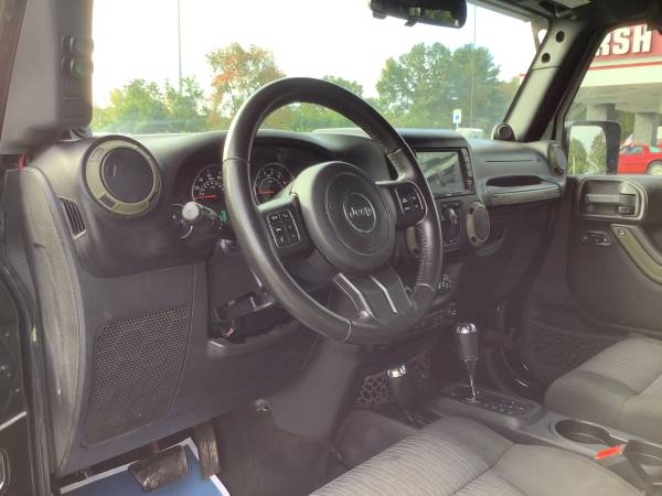 Nice! 2011 Jeep Wrangler Unlimited Sahara! 4x4! Finance Guaranteed!... for sale in Ortonville, MI – photo 15