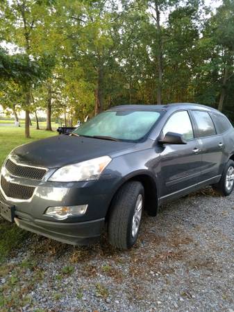 2011 Chevy traverse for sale in Warsaw, NY – photo 2