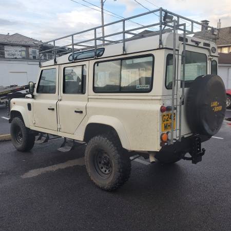 Land rover defender turbo diesel CRYPTO PAYMENT ACCEPTED - cars & for sale in Sherman Oaks, CA – photo 3