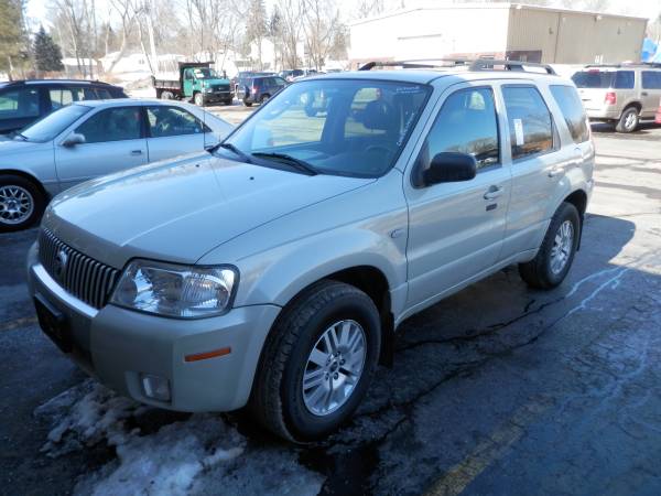 2007 Ford/Mercury Mariner 4x4 - - by dealer - vehicle for sale in Rochester , NY – photo 2