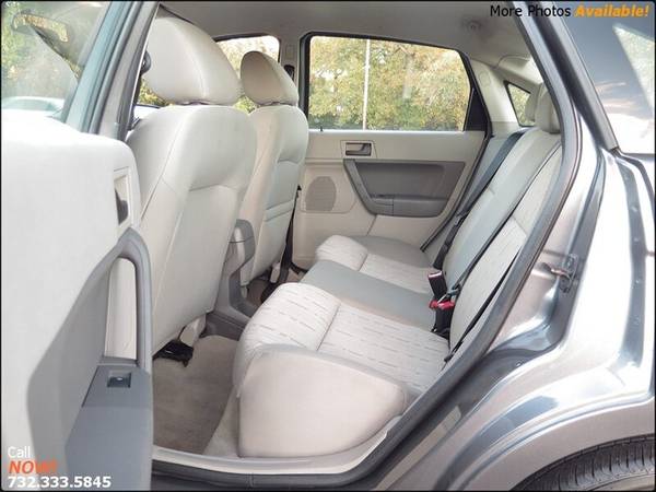 2010 *FORD* *FOCUS* *SE* *SEDAN* *MUST SEE* *fusion* *civic* *cobalt* for sale in East Brunswick, PA – photo 9