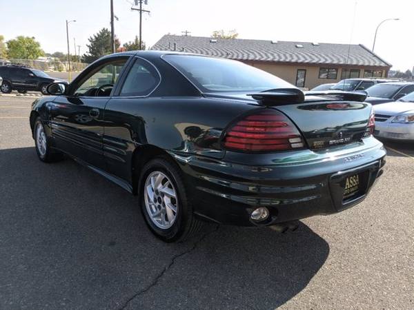 2002 Pontiac Grand Am SE1 - cars & trucks - by dealer - vehicle... for sale in Lakewood, CO – photo 4