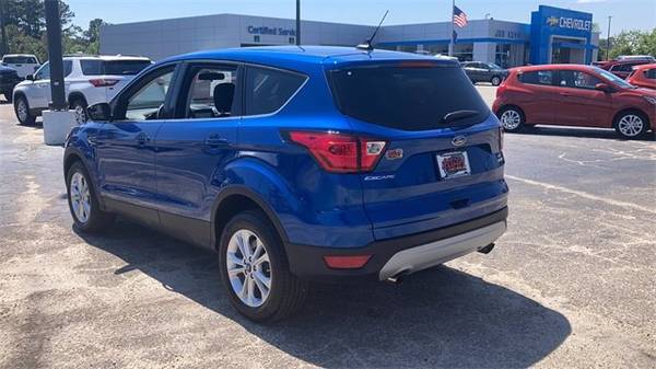 2019 Ford Escape SE suv Blue - - by dealer - vehicle for sale in Little River, SC – photo 6