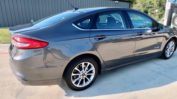 2017 Ford Fusion Hybrid SE - cars & trucks - by owner - vehicle... for sale in Waco, TX – photo 14