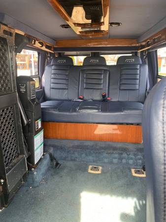 99 Ford StarCraft Handicap Van for sale in Wheeling, IL – photo 4