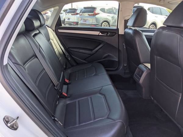 2015 Volkswagen Passat 1 8T Limited Edition SKU: FC102411 Sedan for sale in Lewisville, TX – photo 17