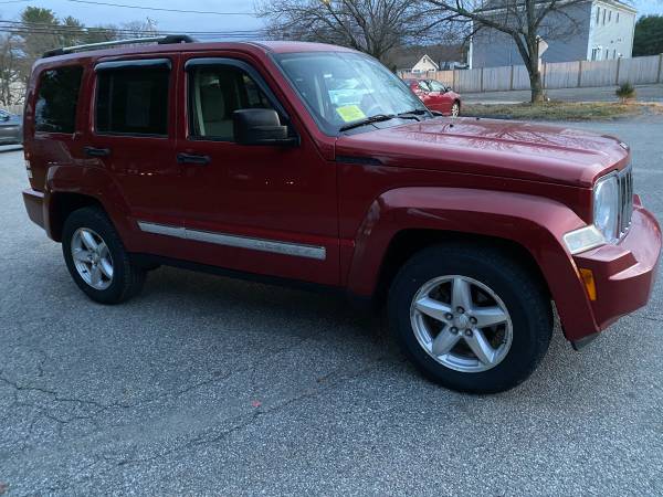 2008 Jeep Liberty (4X4) 69K MILES - cars & trucks - by owner -... for sale in dedham, MA – photo 8