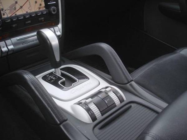 2010 Porsche Cayenne GTS AWD SUV - 405 Horsepower! All Service for sale in Bethlehem, PA – photo 21