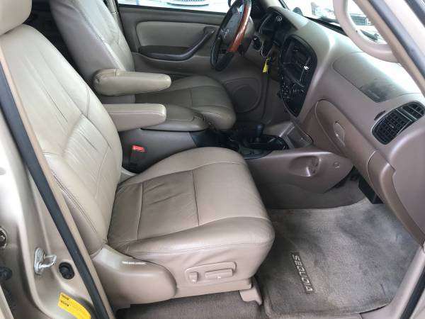 2004 Toyota Sequoia 4x4 EXTRA CLEAN! - - by dealer for sale in Tallahassee, FL – photo 8