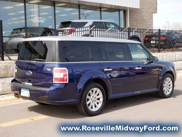 2011 Ford Flex Sel - - by dealer - vehicle automotive for sale in Roseville, MN – photo 5