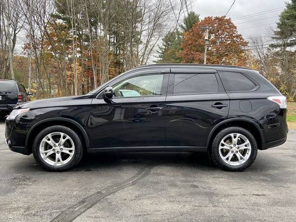 2015 Mitsubishi Outlander - Financing Available! - cars & trucks -... for sale in Londonderry, NH – photo 7
