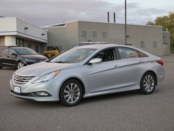 2014 Hyundai Sonata Limited - cars & trucks - by dealer - vehicle... for sale in Inver Grove Heights, MN – photo 3