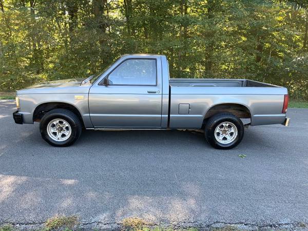 1987 Chevy S10 Truck for sale in Smiths Grove, KY – photo 4