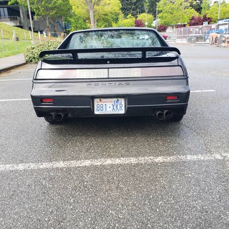 1986 Triple Black Fiero SE original owner lo miles for sale in Seattle, WA – photo 10